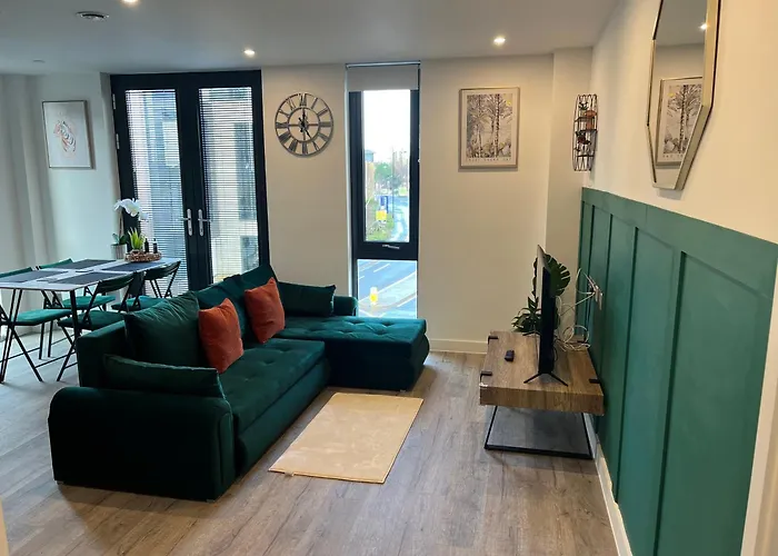 Superb New Build Centre Flat And Gym アパート *